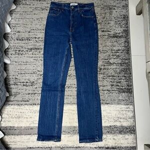 A&F 90s slim straight ultra high rise